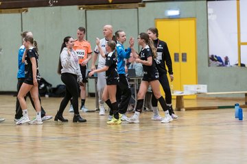 Bild 298 - wCJ SV Henstedt Ulzburg - HSG Herzhorn/Kollmar/Neuendorf : Ergebnis: 35:29